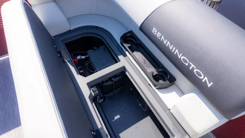 Slide: The Image of Bennington 20 S STERN RADIUS 2026 - 10