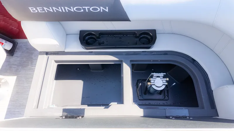 Slide: The Image of Bennington 20 S STERN RADIUS 2026 - 8