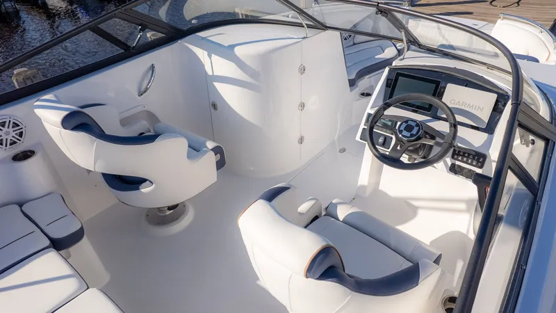 Slide: The Image of Stingray 211 DC 2026 - 11