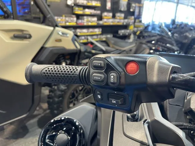 Slide: The Image of Sea-Doo RXT-X 2026 - 15