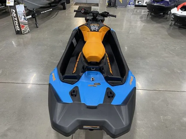Slide: The Image of Sea-Doo Spark Trixx for 3 2026 - 8