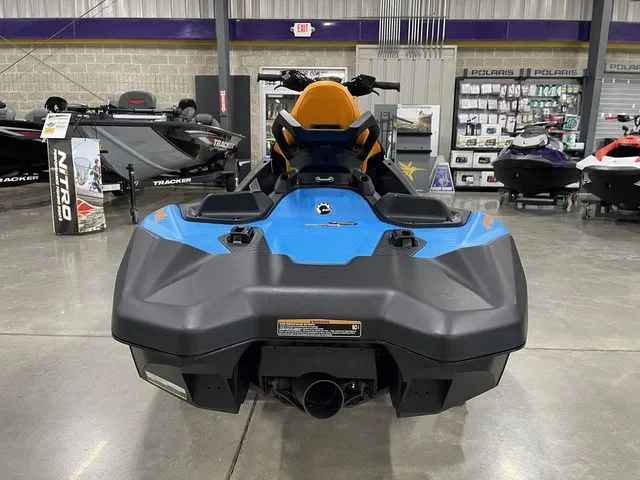 Slide: The Image of Sea-Doo Spark™Trixx for 3 Rotax® 900 ACE™ - 90 iBR and Aud 2026 - 7