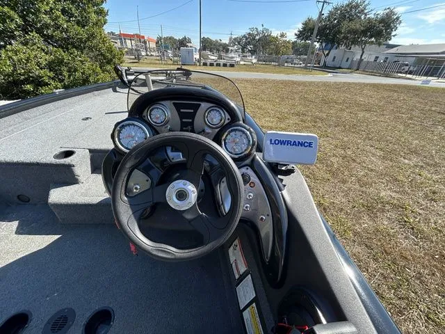 Slide: The Image of Tracker Pro Team 175 TXW 2022 - 7