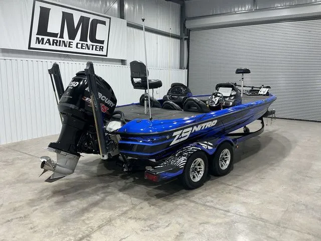 Slide: The Image of Nitro Z-9 DC 2013 - 4