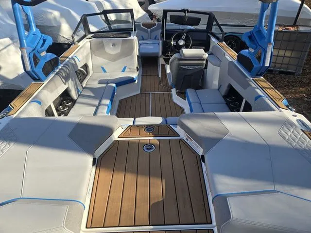 Slide: The Image of Nautique Super Air Nautique GS20 2023 - 21