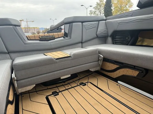 Slide: The Image of Nautique Super Air Nautique G23 2025 - 11