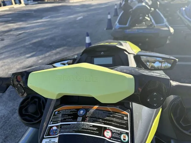 Slide: The Image of Sea-Doo GTI SE 130 2021 - 9