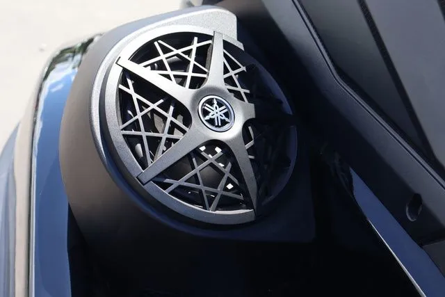 Slide: The Image of Yamaha GP SVHO W/AUDIO-BLACK 2026 - 14