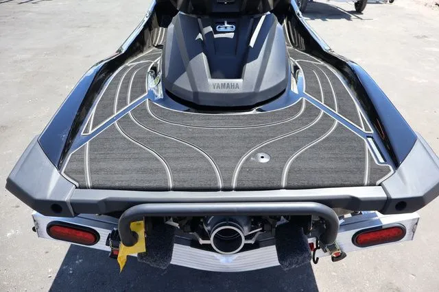 Slide: The Image of Yamaha GP SVHO W/AUDIO-BLACK 2026 - 9