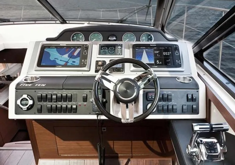 Slide: The Image of Manufacturer Provided Image: 2016 Sea Ray 510 Sundancer helm with advanced navigation systems and controls. - 55