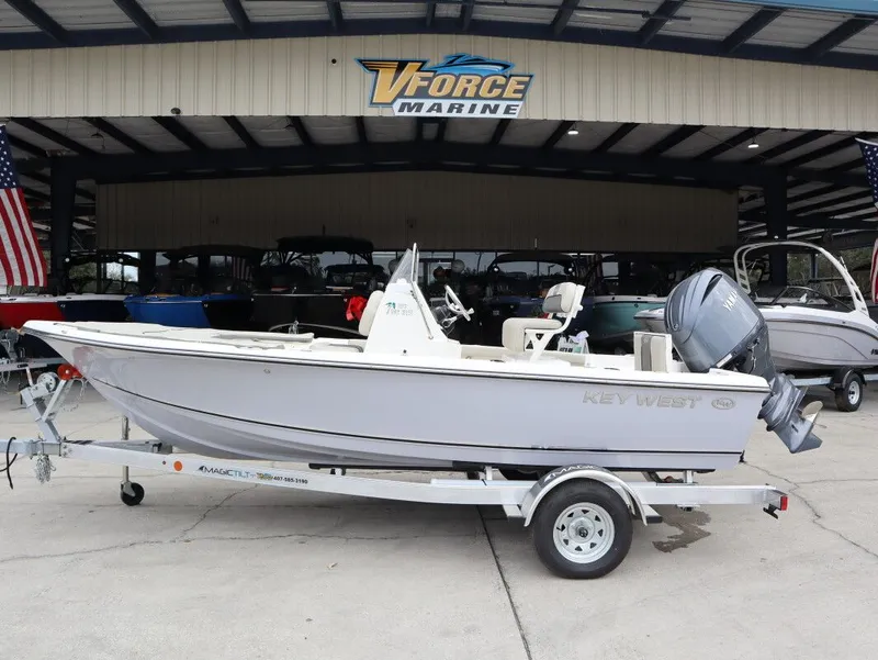 The Image of Key West 188 Bay Reef 2026 - 1