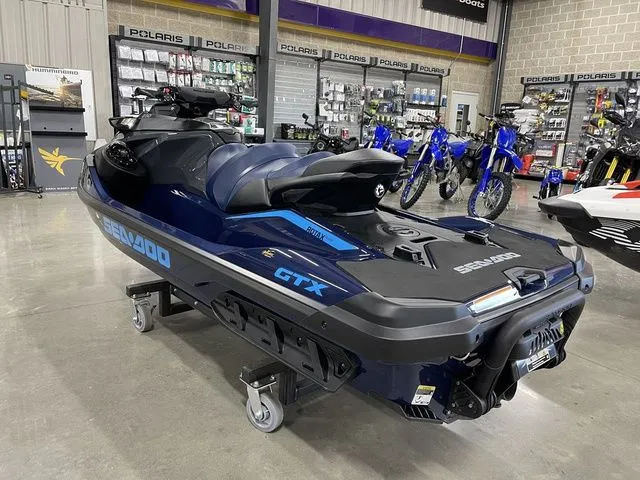 Slide: The Image of Sea-Doo GTX 230 Tech, Audio, iDF, iBR 2026 - 5