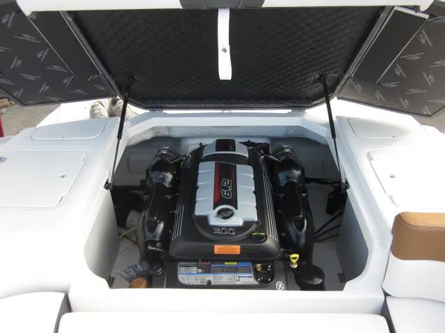 Slide: The Image of Chaparral 23 SSI SPORT 2026 - 26