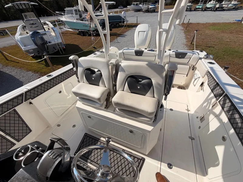 Slide: The Image of Wellcraft 302 Fisherman 2018 - 10