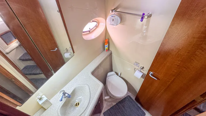 Slide: The Image of Forward VIP Ensuite Head - 21