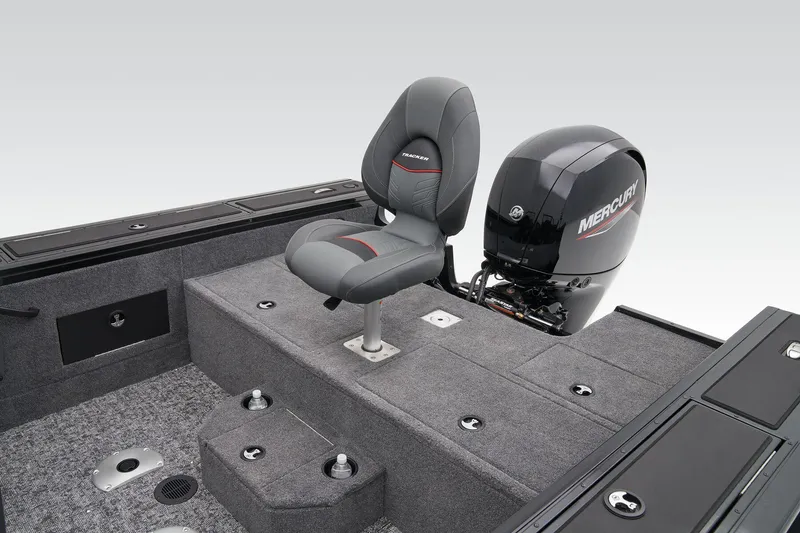 Slide: The Image of Tracker Targa V-18 WT 2026 - 48