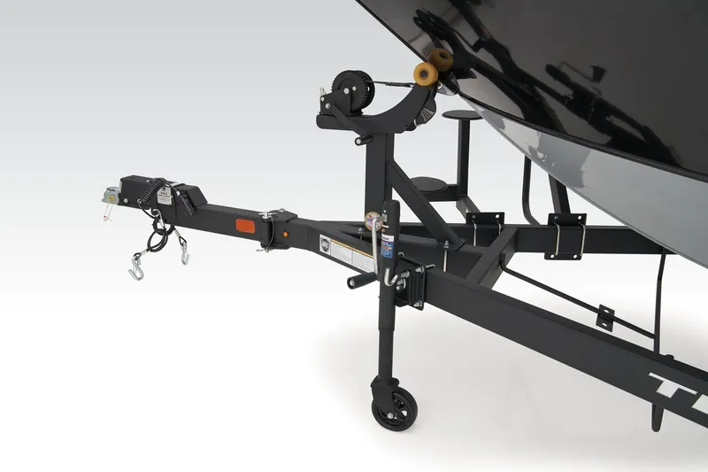 Slide: The Image of Tracker Targa V-18 WT 2026 - 8