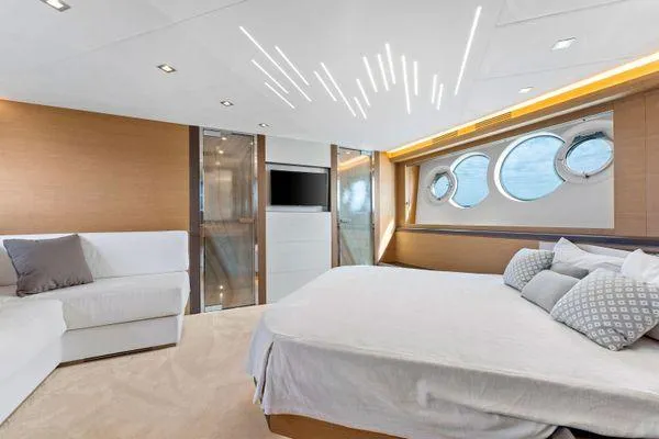 Slide: The Image of Monte Carlo MCY 70 2018 - 51