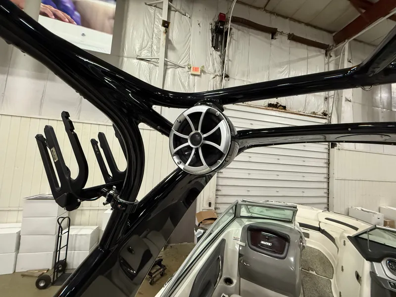 Slide: The Image of Chaparral Sunesta 264 2015 - 27