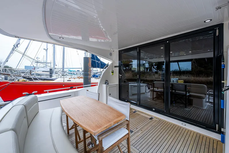 Slide: The Image of Maritimo M54 2018 - 15