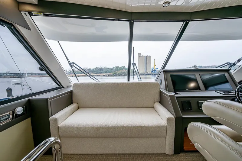 Slide: The Image of Maritimo M54 2018 - 41