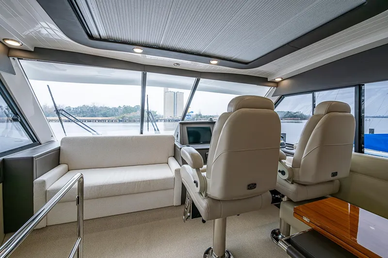 Slide: The Image of Maritimo M54 2018 - 42