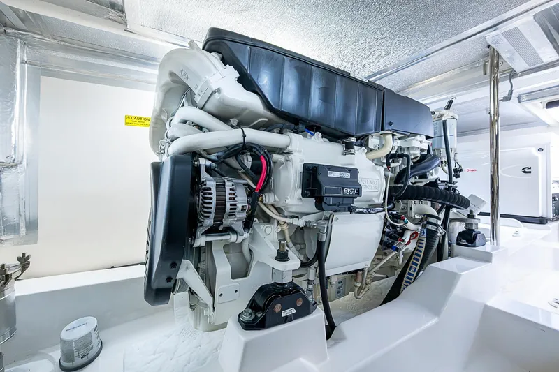 Slide: The Image of Maritimo M54 2018 - 76