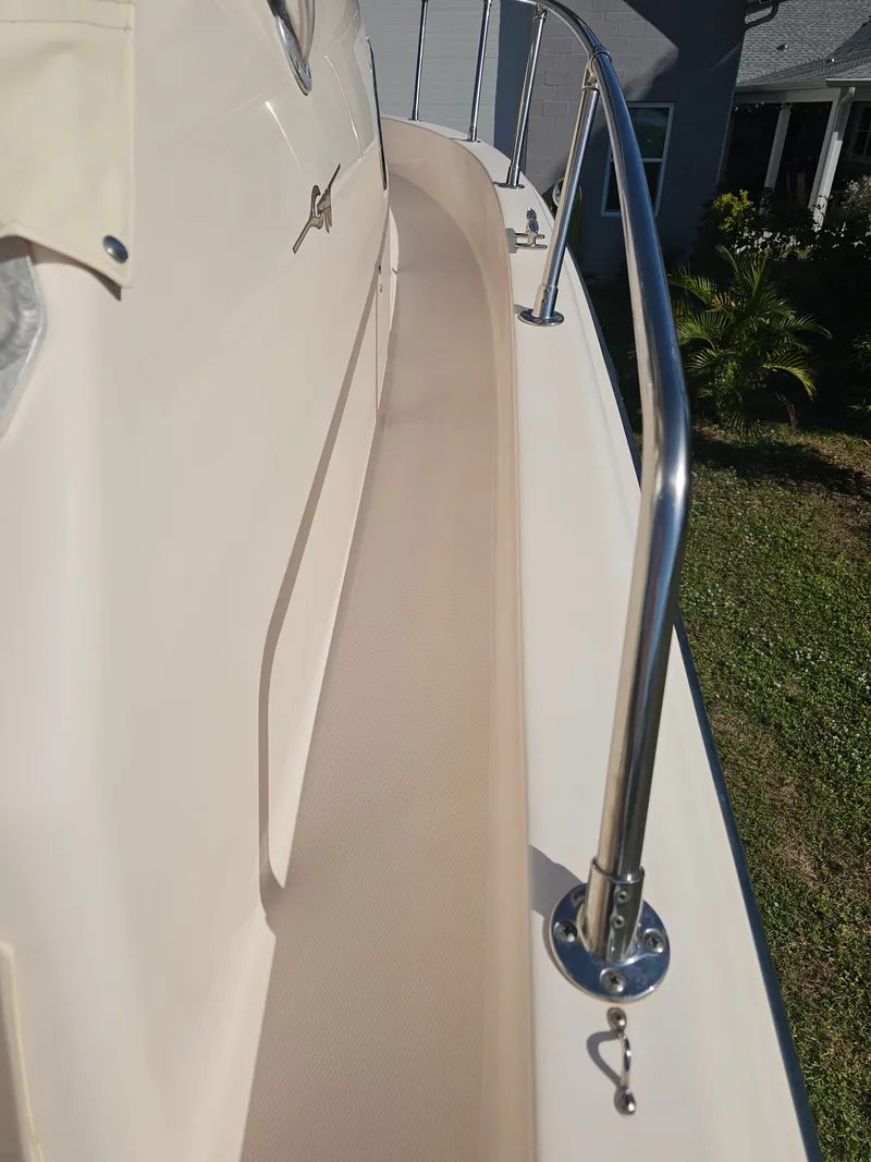 Slide: The Image of Grady-White Marlin 300 2009 - 11