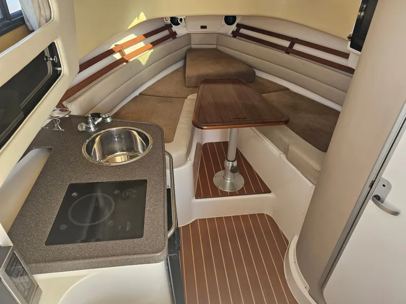 Slide: The Image of Grady-White Marlin 300 2009 - 24