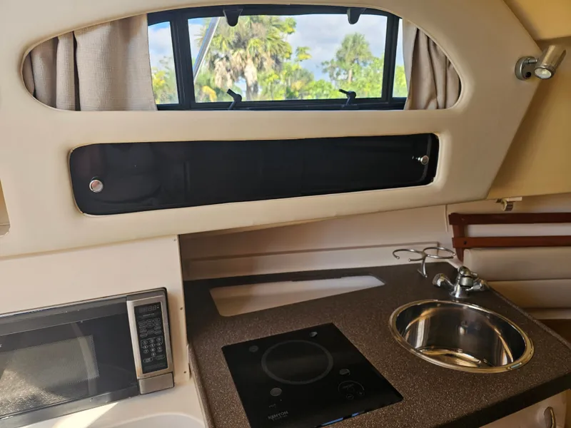 Slide: The Image of Grady-White Marlin 300 2009 - 34