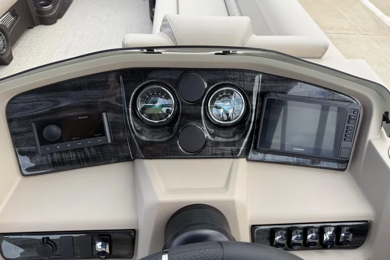 Slide: The Image of Dashboard of 2026 Avalon LSZ Versatile Rear Bench with gauges and Garmin display. - 19