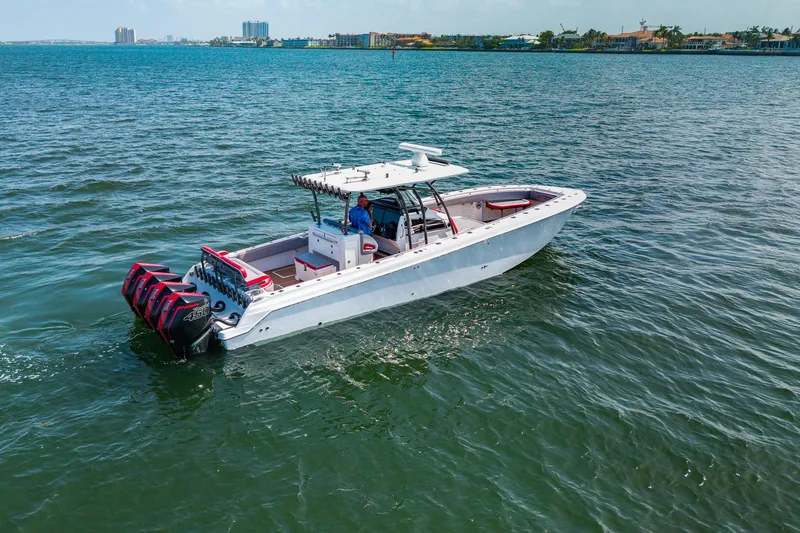 Slide: The Image of 2021 Nortech - Exterior profile on the water - 18