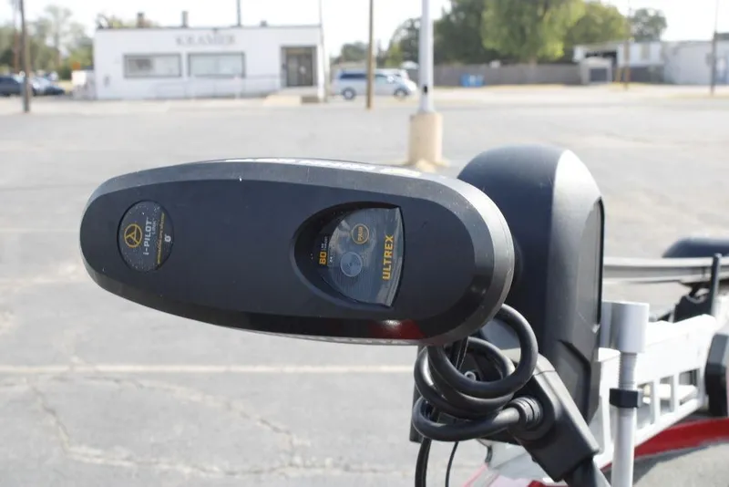 Slide: The Image of Trolling motor on 2016 Skeeter FX20 boat in parking lot setting. - 27