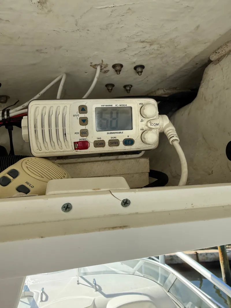 Slide: The Image of Triton 351 Express 2007 - 6