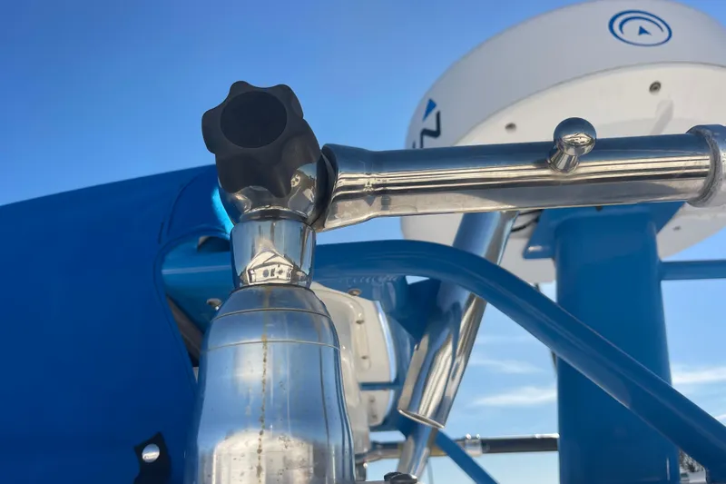 Slide: The Image of Close-up of Everglades 243 Center Console boat's metal fittings, 2021 model. - 51