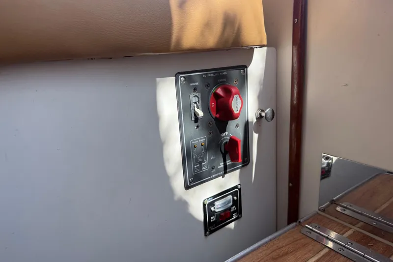 Slide: The Image of Control panel on 1969 Custom Alglas Saint John 25 ft. Sportfisher boat interior. - 14