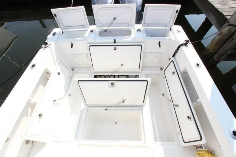 Slide: The Image of True World Marine TE 289 2015 - 17