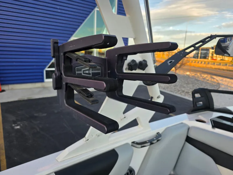 Slide: The Image of Axis A22 2019 - 13