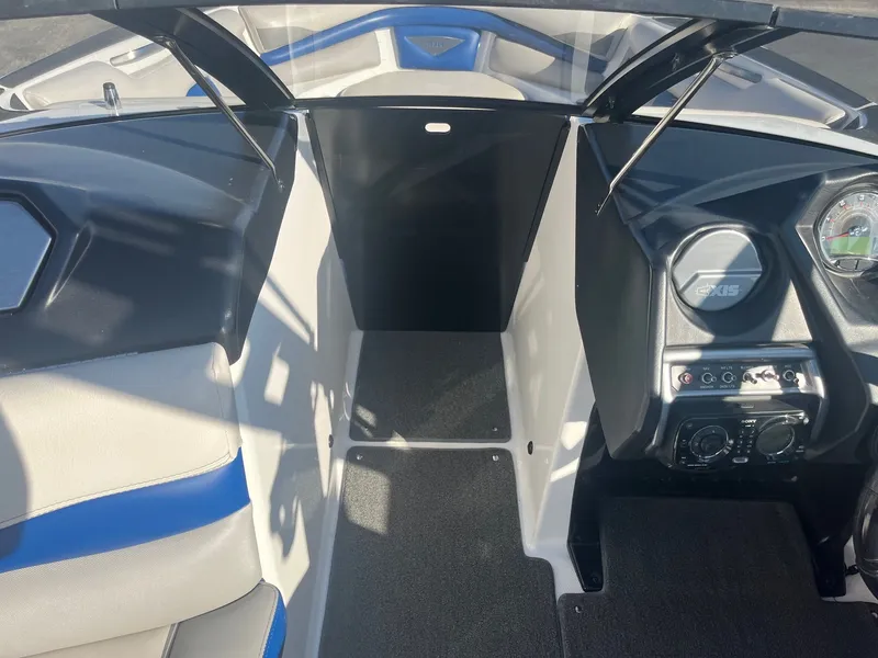 Slide: The Image of Axis A22 2015 - 28