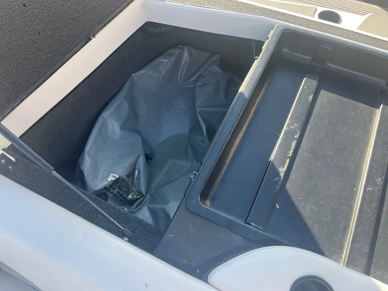 Slide: The Image of Axis A22 2015 - 31