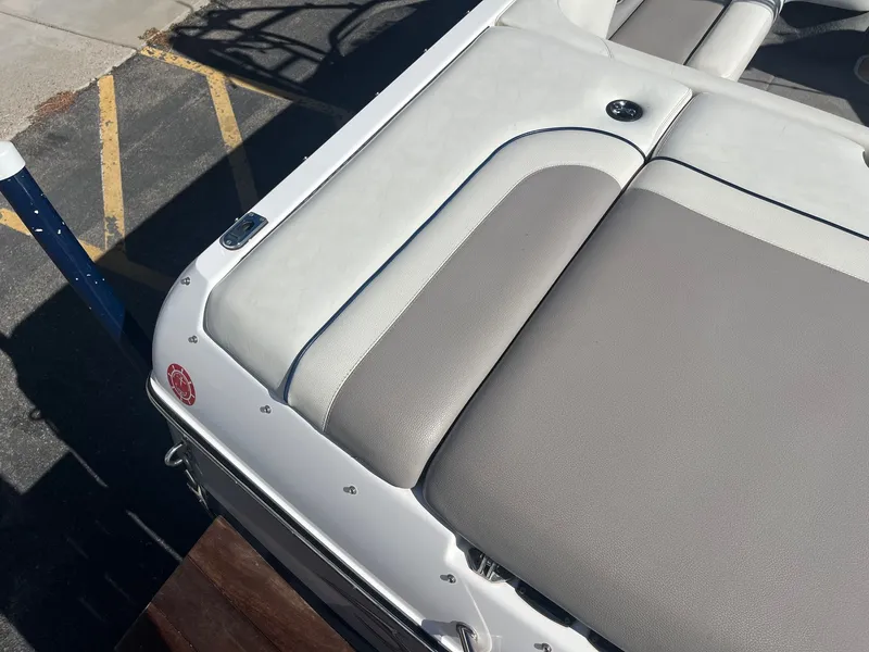 Slide: The Image of Malibu WVLX21 2004 - 15