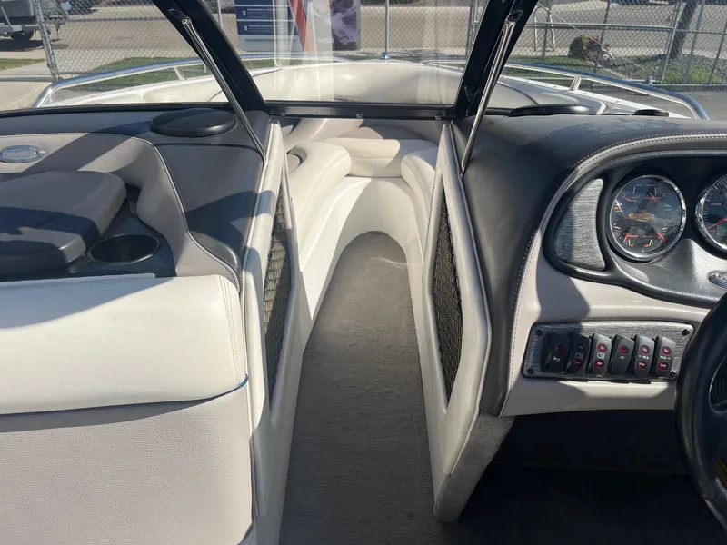 Slide: The Image of Malibu WVLX21 2004 - 27