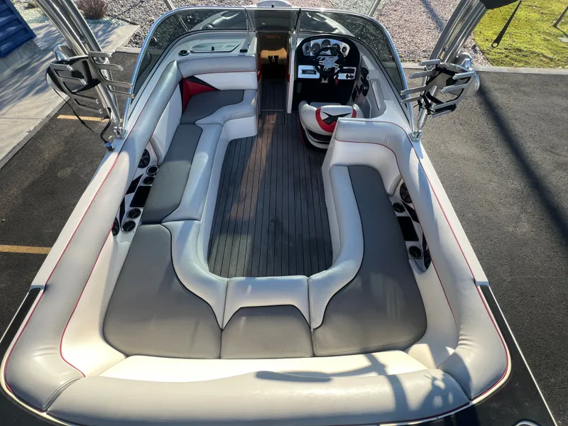 Slide: The Image of MB Sports B-52 2011 - 11