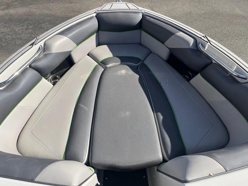 Slide: The Image of Moomba Craz 2020 - 30