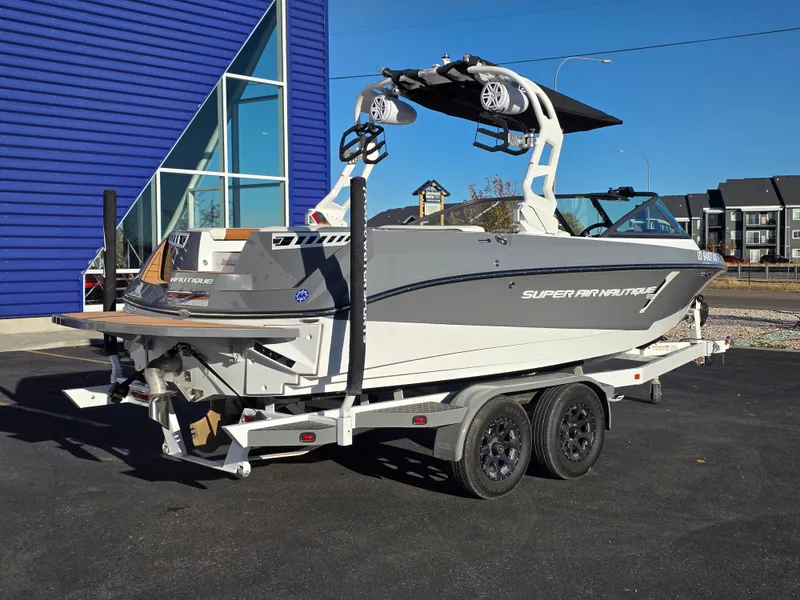 Slide: The Image of Nautique 210 Super Air Nautique 2018 - 10