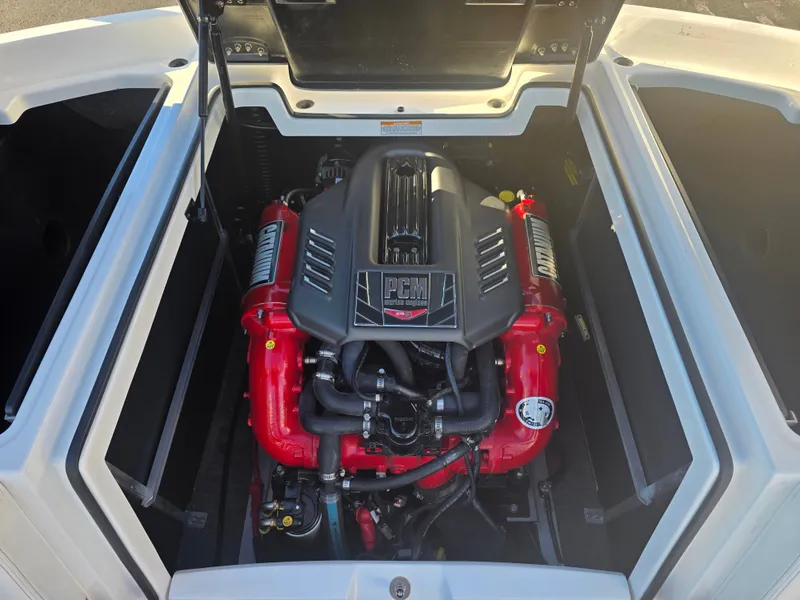 Slide: The Image of Nautique 210 Super Air Nautique 2018 - 17