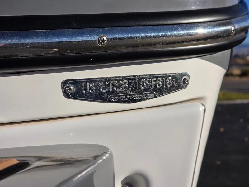 Slide: The Image of Nautique 210 Super Air Nautique 2018 - 19