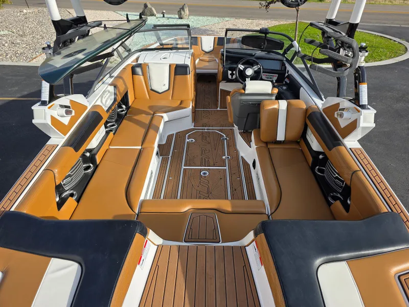 Slide: The Image of Nautique G23 2017 - 12