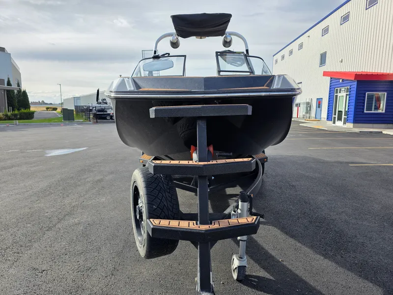 Slide: The Image of Nautique G23 2017 - 4