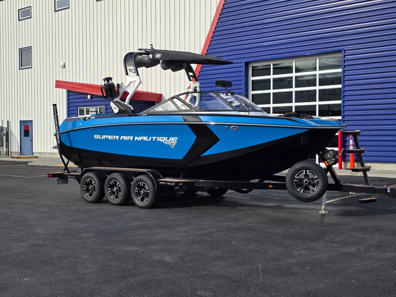 Slide: The Image of Nautique G23 2018 - 3